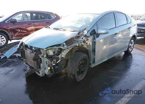 2013 Toyota Prius Two from USA, damaged, VIN JTDKN3DU5D5674131
